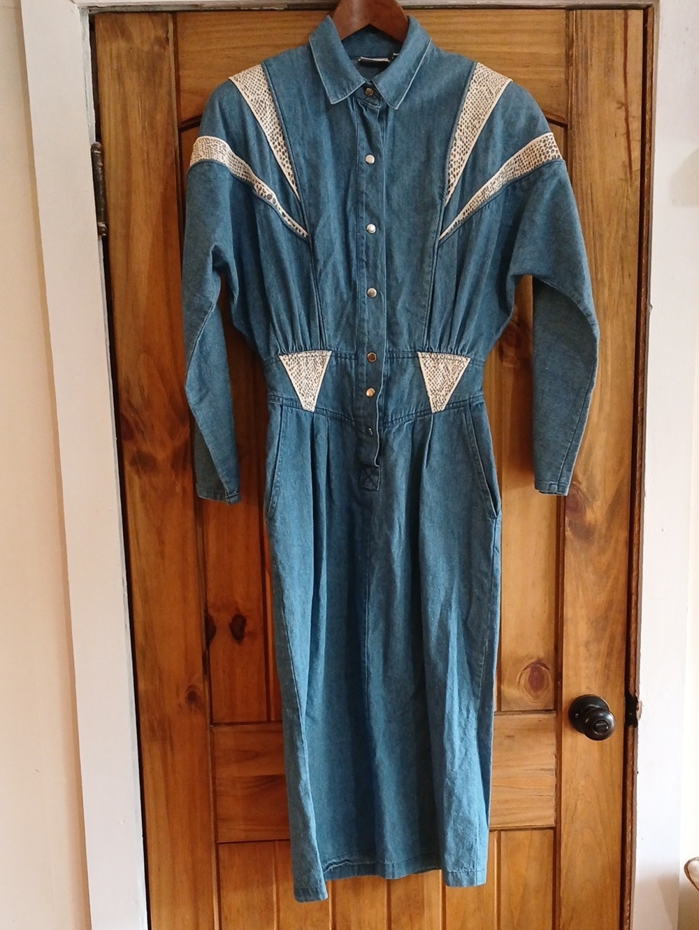 Vintage 1980s Avon Fashions Denim Midi Dress with Snake Print Detail - 9/10